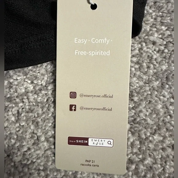 SHEIN black lace top - Picture 6 of 6